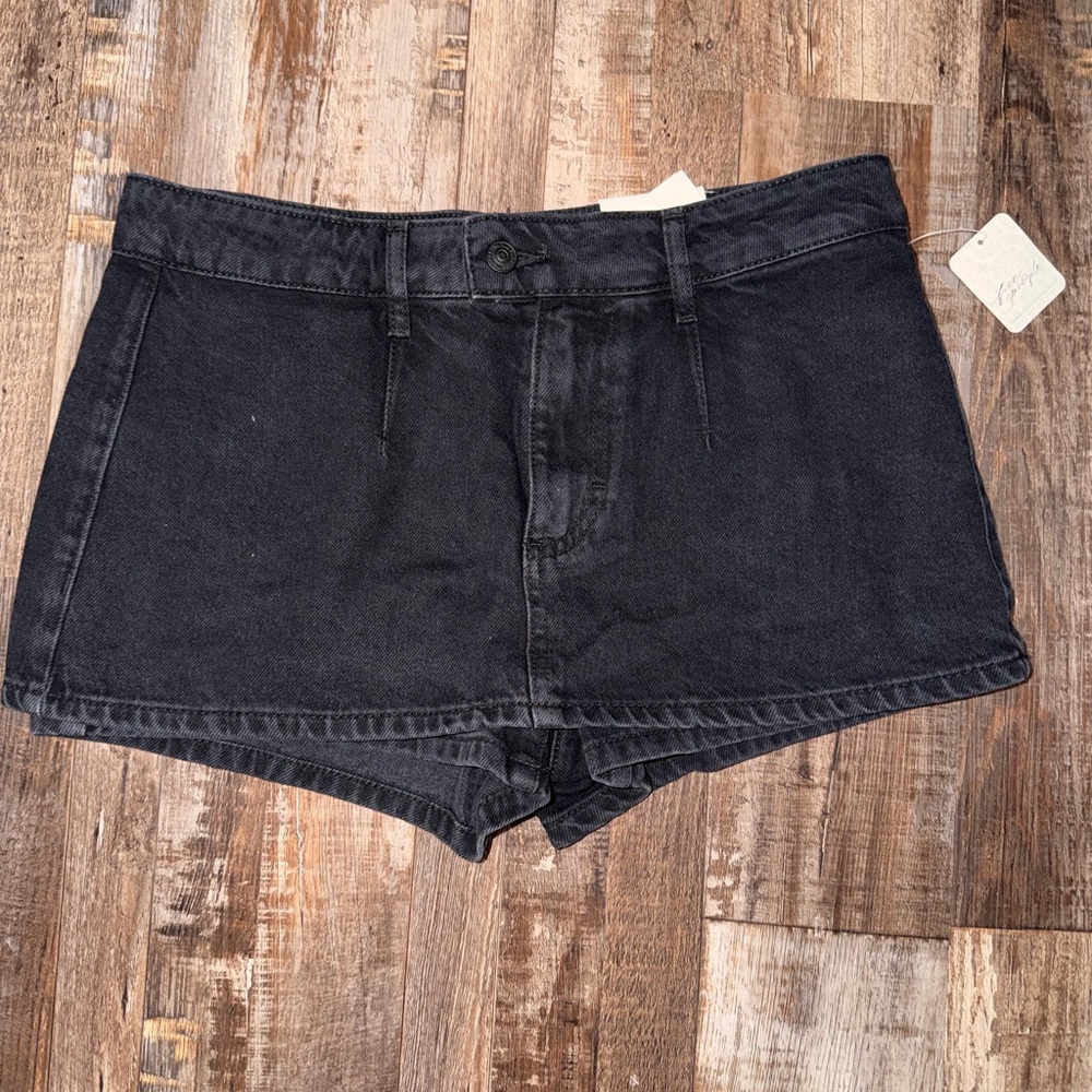 NWT - We The Free - Charcoal Skort - Picture 4 of 4